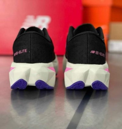 Newbalance Fuelcell Sc Elite V4 Sneakers