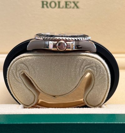 Rolex Yacht-master 37 Unworn Rose Gold Yacht-master 37mm 268655