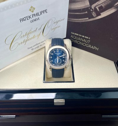 Patek Philippe Aquanaut 5968g Aquanaut Blue Dial 2021 - Excellent Condition