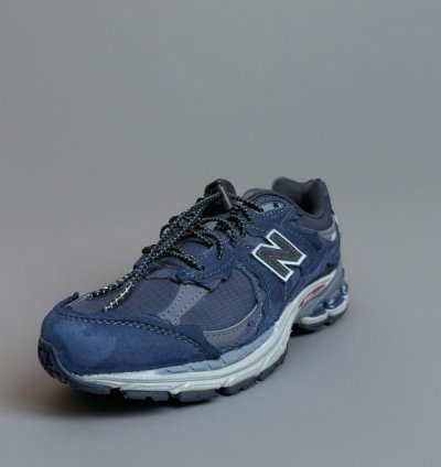 Newbalance Nb 2002r Protection Pack Navy Blue Running Shoes