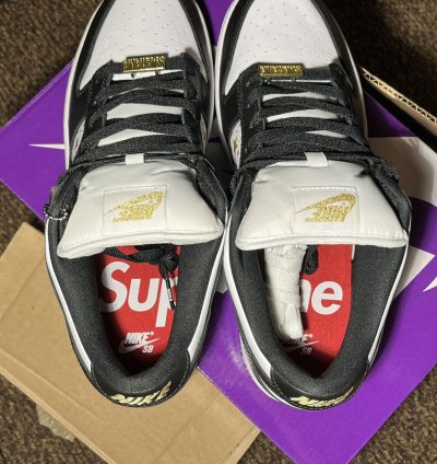 Supreme Nike Dunk Sb Low