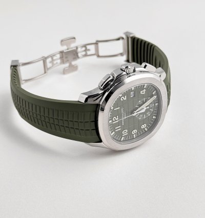 Patek Philippe Aquanaut 5968g-010 Chronograph White Gold Khaki Green 2022