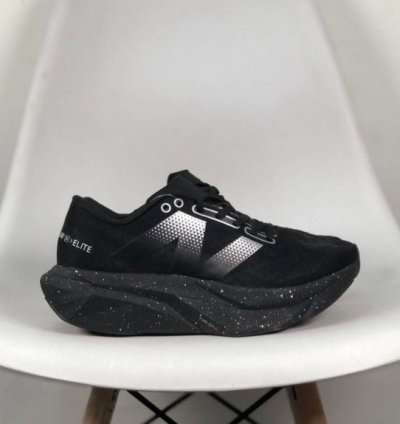 Newbalancee Elite V4 Black Spark Running Shoes