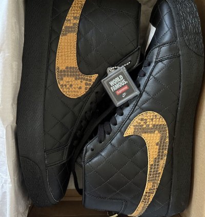 Supreme Nike Sb Blazer Mid