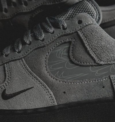 Nik E Air Force 1 07 Cool Grey Reflective Sneakers
