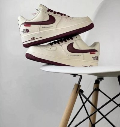 Nik E Air Force 1 07 Low White Dark Red X Supreme X North Fac E Sneakers