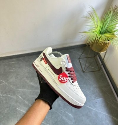 Nik E Air Force 1 07 Low White Dark Red X Supreme X North Fac E Sneakers