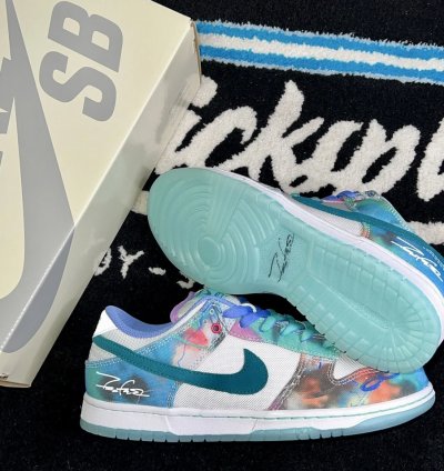 Nike Sb Dunk X Futura Laboratories bleached Aqua