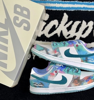 Nike Sb Dunk X Futura Laboratories bleached Aqua