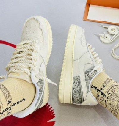 Nik E Air Force 1 Big Bang Chunky Lace Sneakers