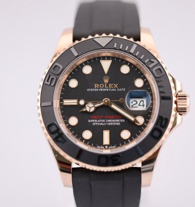 Rolex Yacht-master 40 2022 Rolex Rose Gold Oysterflex Yacht Master 40 126655