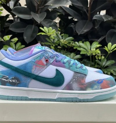 Nike Sb Dunk X Futura Laboratories bleached Aqua
