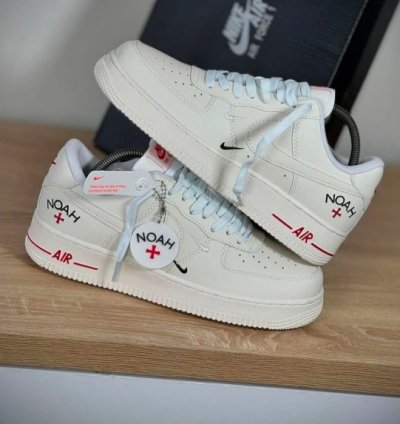 Nik E Air Force 1 Low 07 X Noah Sneakers