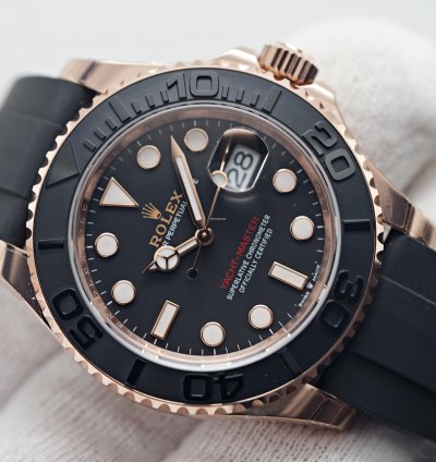Rolex Yacht-master 40 2025 New Everose Gold Oysterflex 126655