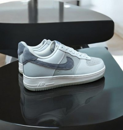 Nik E Air Force 1 Low Lv8 Pure Platinum Light Carbon Sneakers