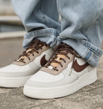 Nik E Air Force 1 Lv8 Brogue Wingtip Sneakers