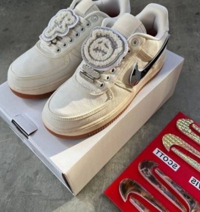 Nik E Air Force 1 X Travis Scott Sail Sneakers Semi Ua