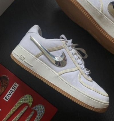 Nik E Air Force 1 X Travis Scott Sail Sneakers Semi Ua