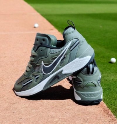 Nik E Air Jam Green Running Shoes