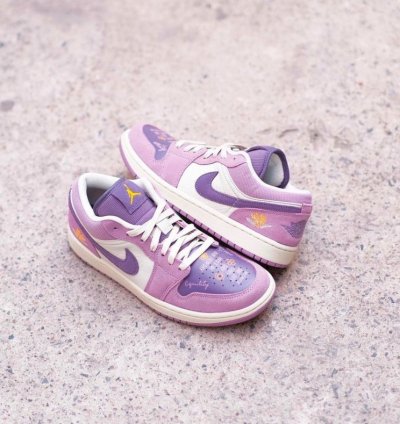 Nik E Air Jordan 1 Low Unity Basketball Sneakers