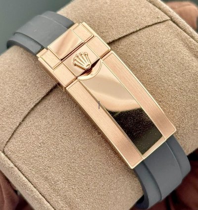 Rolex Yacht-master 40 Ceramic Rose Gold