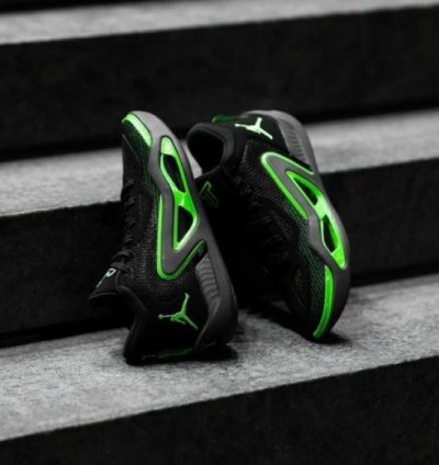 Nik E Air Jordan 1 Tatum Home Town Basketball Sneakers