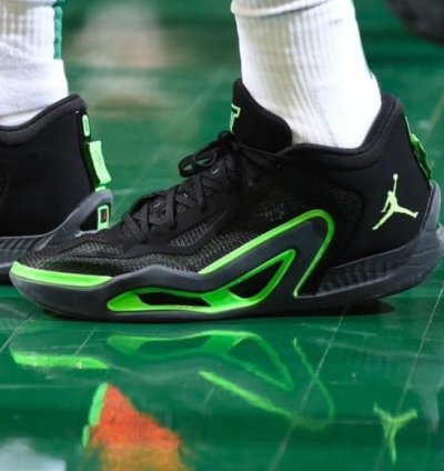 Nik E Air Jordan 1 Tatum Home Town Basketball Sneakers