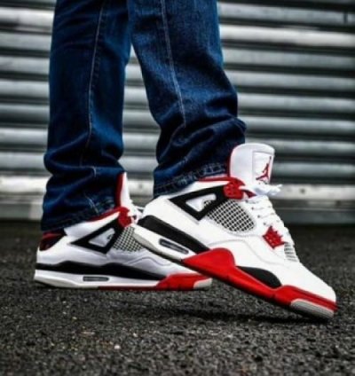 Nik E Air Jordan 4 Fire Red Basketball Sneakers Semi Ua