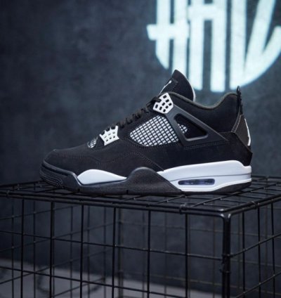 Nik E Air Jordan 4 White Thunder Basketball Sneakers