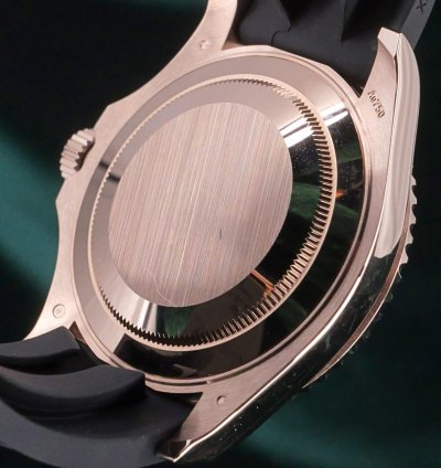 Rolex Yacht-master 40 Mint Complete Set Yacht Master Diamond Pave Rose Gold Ceramic Black Strap 126655-0005