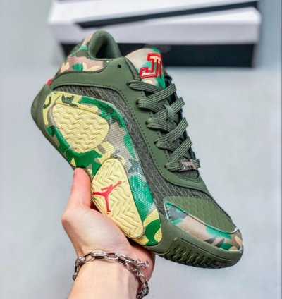 Nik E Air Jordan Jayson Tatum 2 Camo Green Basketball Sneakers