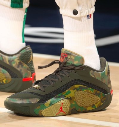 Nik E Air Jordan Jayson Tatum 2 Camo Green Basketball Sneakers