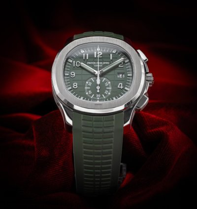 Patek Philippe Aquanaut Flyback Chronograph 18kt White Gold Green Dial 5968g-010 Complete