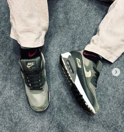 Nik E Air Max 90 Olive Green Running Shoes