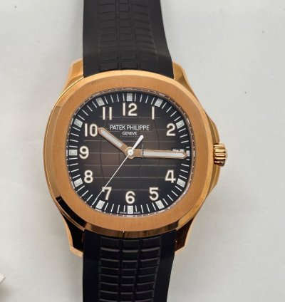 Patek Philippe Aquanaut Full Set New Italy