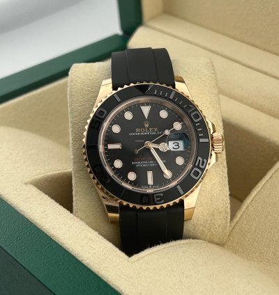 Rolex Yacht-master 40 Rose Gold Oysterflex Braclet