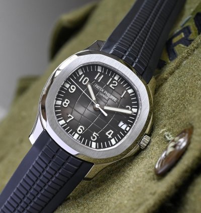 Patek Philippe Aquanaut Full Set Service