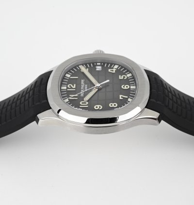 Patek Philippe Aquanaut Full Set Service