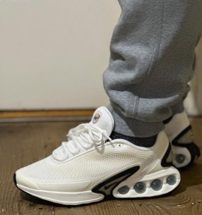 Nik E Air Max Dn Sail Black Coconut Milk Beach Running Shoes