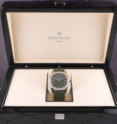 Patek Philippe Aquanaut Jumbo 18k White Gold Khaki Green Men Watch 5168g-010