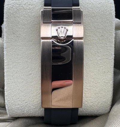 Rolex Yacht-master 40 Unworn