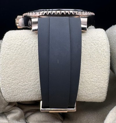 Rolex Yacht-master 40 Unworn