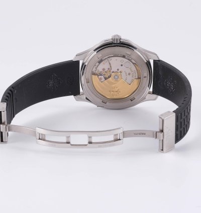 Patek Philippe Aquanaut Jumbo 5065a-001