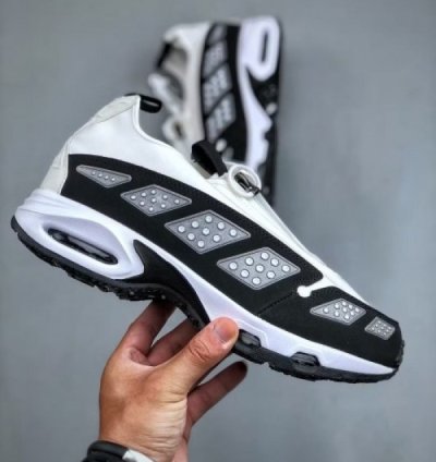 Nik E Air Max Sunder White Black Sneakers