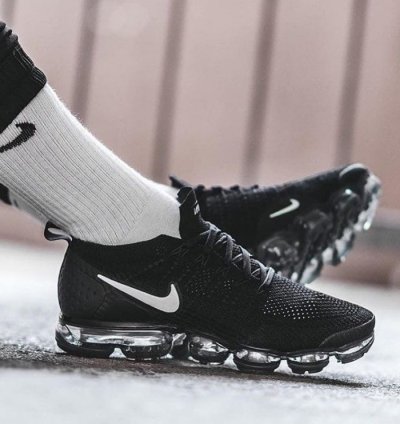 Nik E Air Vapormax Flyknit 20 Black Running Shoes
