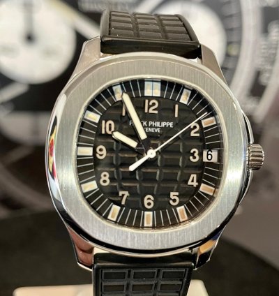 Patek Philippe Aquanaut Jumbo Ref 5065a Tritium Dial