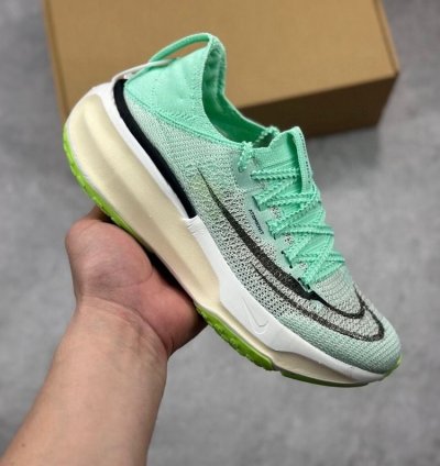 Nik E Air Zoom Z Alphafly Green Running Shoes
