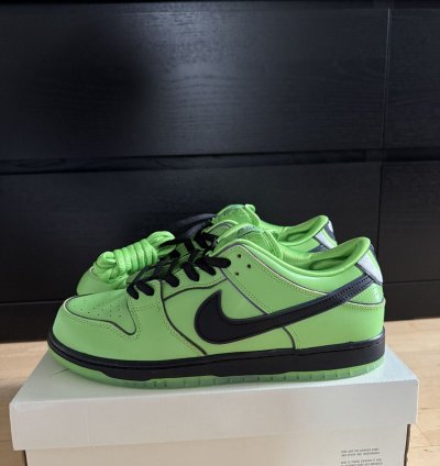Nike Sb Dunk Low Pro Qs The Powerpuff Girls Buttercup