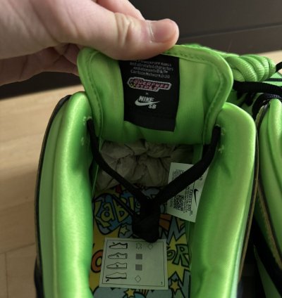 Nike Sb Dunk Low Pro Qs The Powerpuff Girls Buttercup