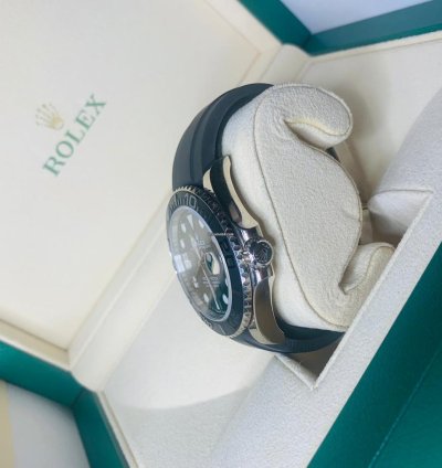 Rolex Yacht-master 42 2021 White Gold Yacht-master 42 Oysterflex Excellent Condition Box Papers 226659